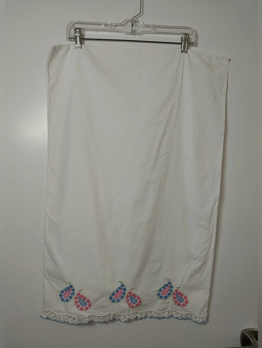 Vintage embroidered standard pillowcase white blue pink flowers